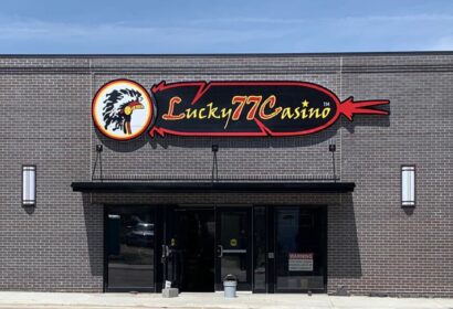 Lucky 77 Casino Exterior